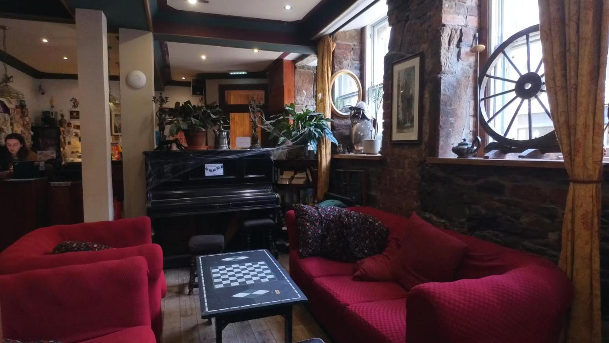 High Street Hostel - Over 18S Only, Backpackers Atmosphere (Adults Only) — Photos 1